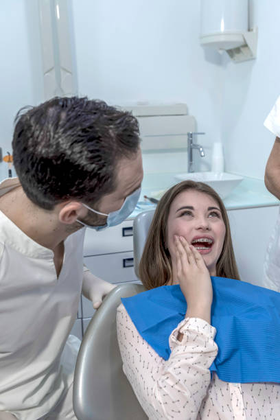 Best Emergency Treatment for Toothache in Eglin Af, FL